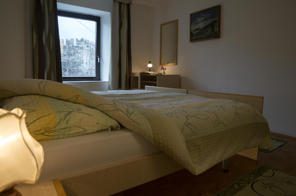 Apartmaji In Sobe Marija Jera Štanjel Pokój zdjęcie