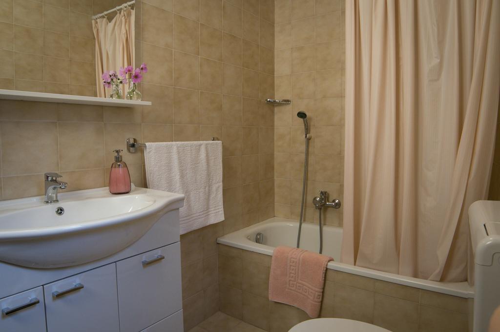 Apartmaji In Sobe Marija Jera Štanjel Pokój zdjęcie