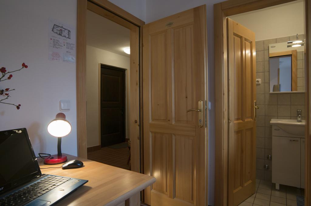 Apartmaji In Sobe Marija Jera Štanjel Pokój zdjęcie
